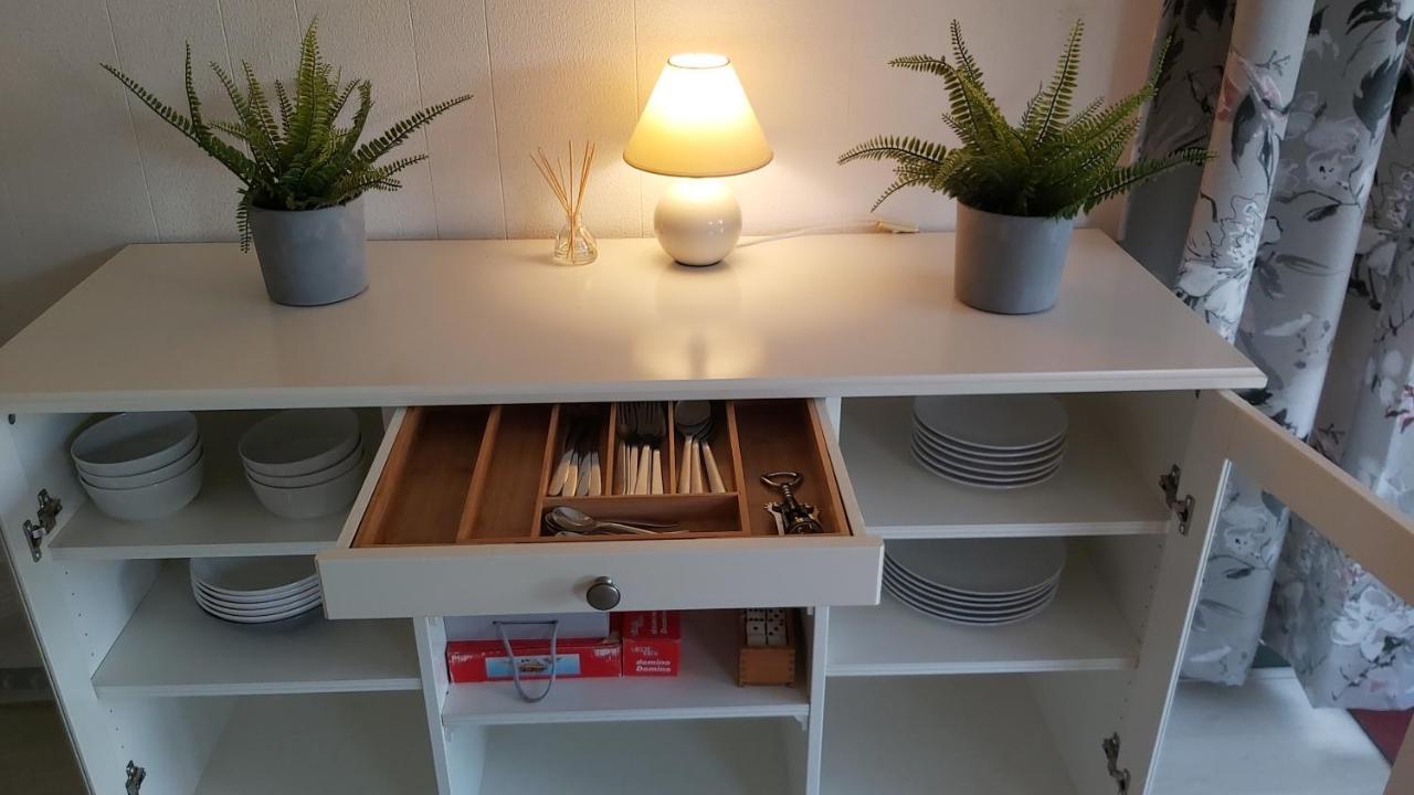 Comfortabel En Gezellig Familie Chalet Tot 6 Personen Op De Veluwe Bungalowpark De Kern พุทเทิน ภายนอก รูปภาพ